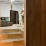 Lu Chiapparu - Cost Apartment *